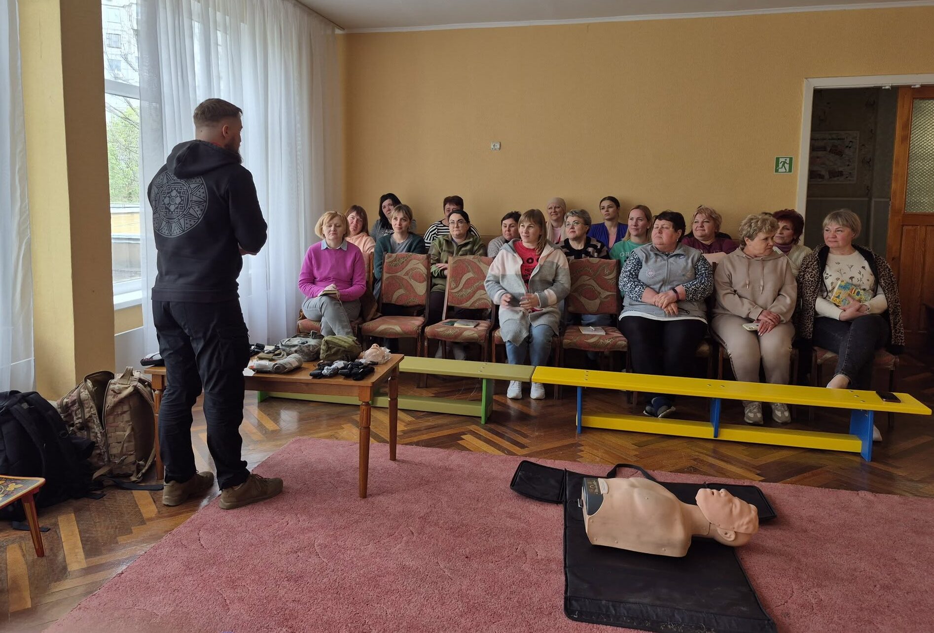 Фото до матеріалу: Вихователі дитсадка «Кобзарик» навчилися надавати домедичну допомогу