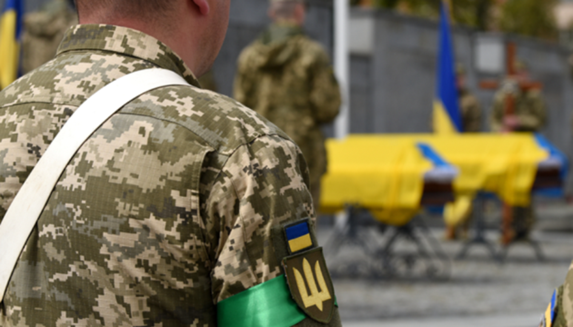 Фото до матеріалу: Верховна Рада ввела військовий прощальний ритуал для загиблих захисників
