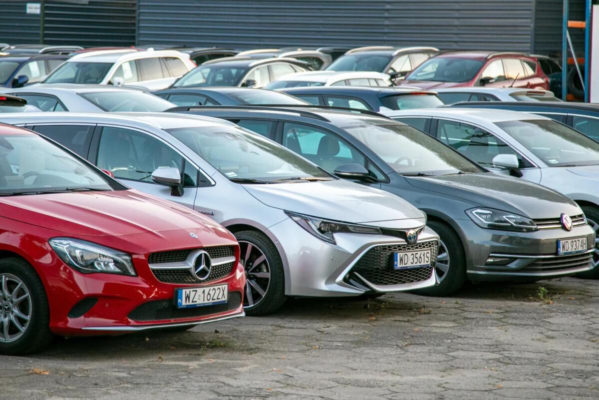 Фото до матеріалу: Українці масово обирають вживані авто: статистика ринку 2026 року
