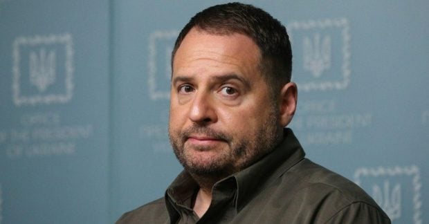 Фото до матеріалу: НАБУ і САП проводять слідчі дії з колишнім головою ОПУ Андрієм Єрмаком
