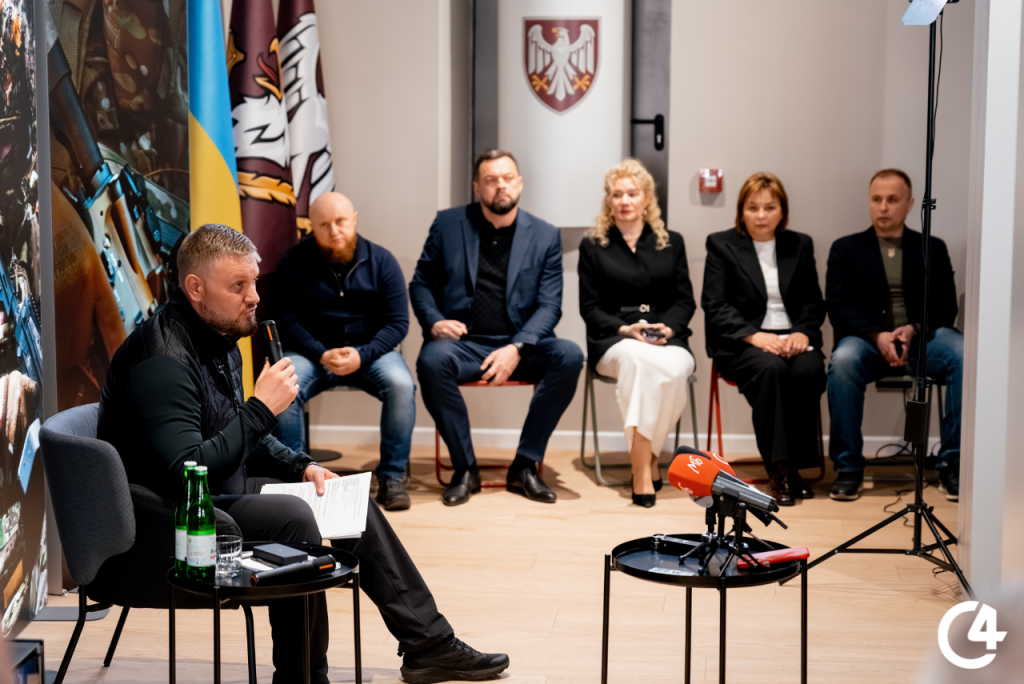 Фото до матеріалу: Руслан Осипенко представив команду заступників: професіонали з системним підходом
