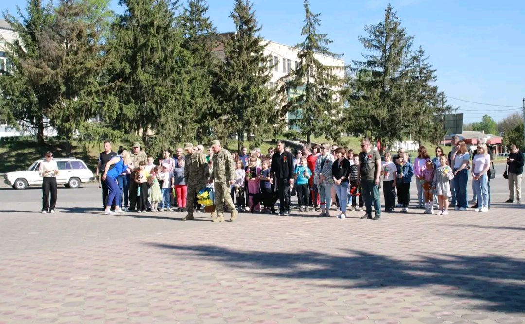 Фото до матеріалу: У Решетилівці вшанували жертв Другої світової війни