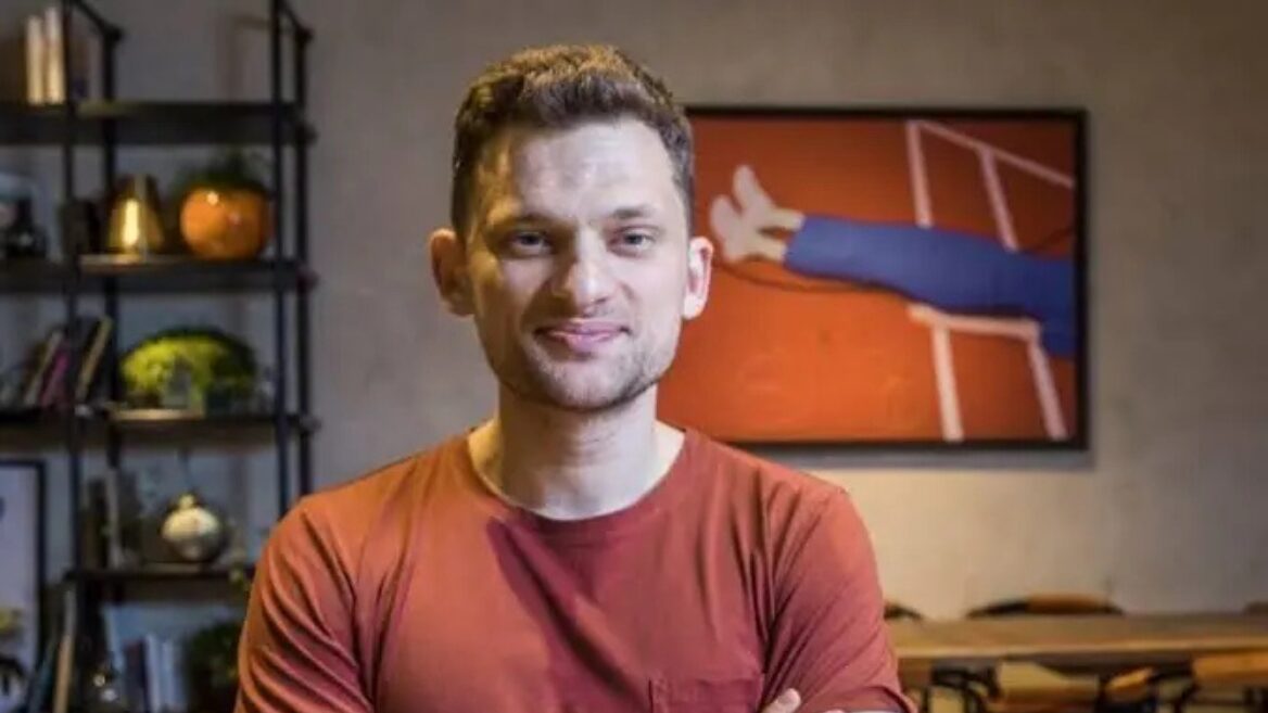 Фото до матеріалу: Дмитро Дубілет створив власний застосунок RoaryAI за допомогою Claude Code