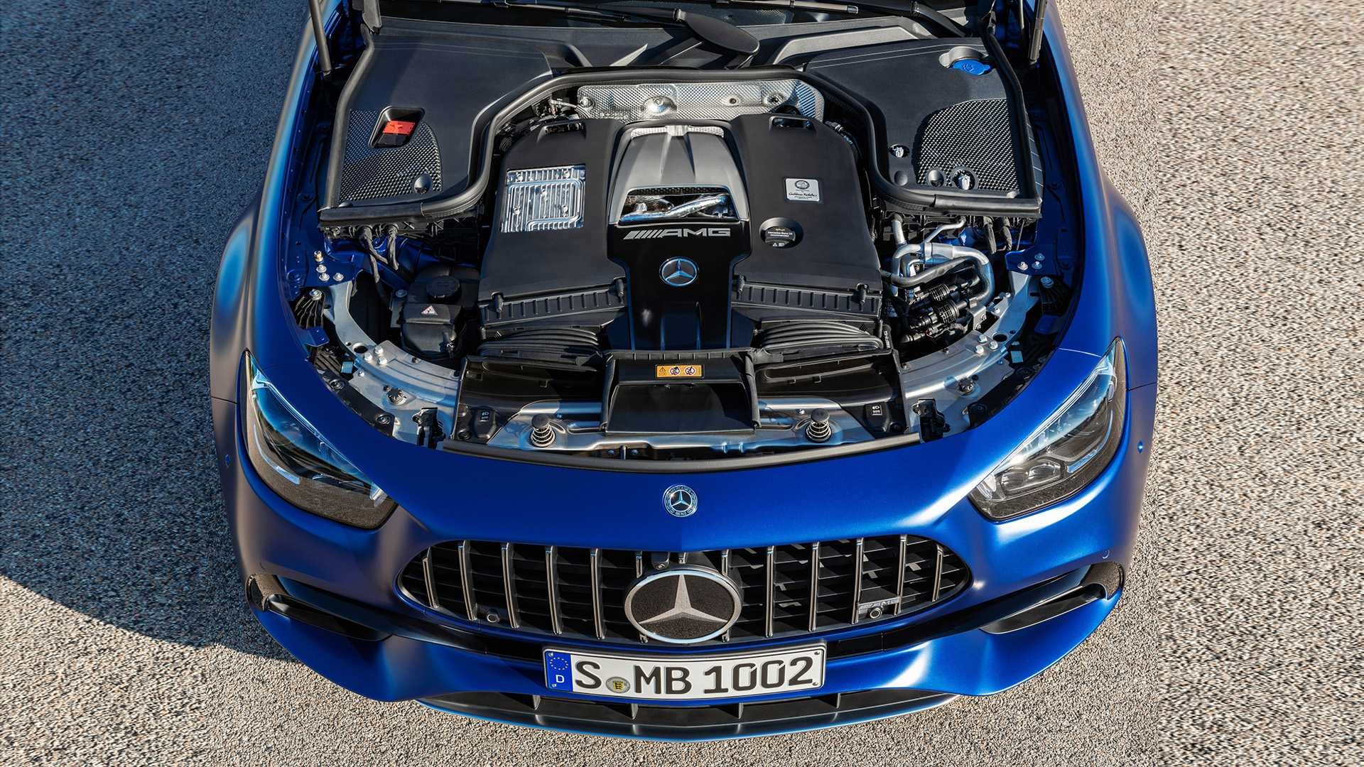 Фото до матеріалу: Mercedes-AMG повертає V8: новий двигун дебютує у позашляховиках у 2026 році