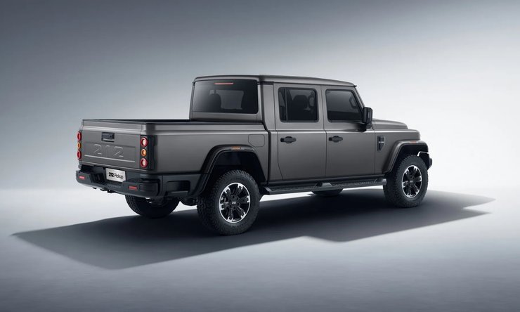 Фото до матеріалу: Китайський Land Cruiser: на європейський ринок вийде оригінальний пікап у ретростилі (фото)