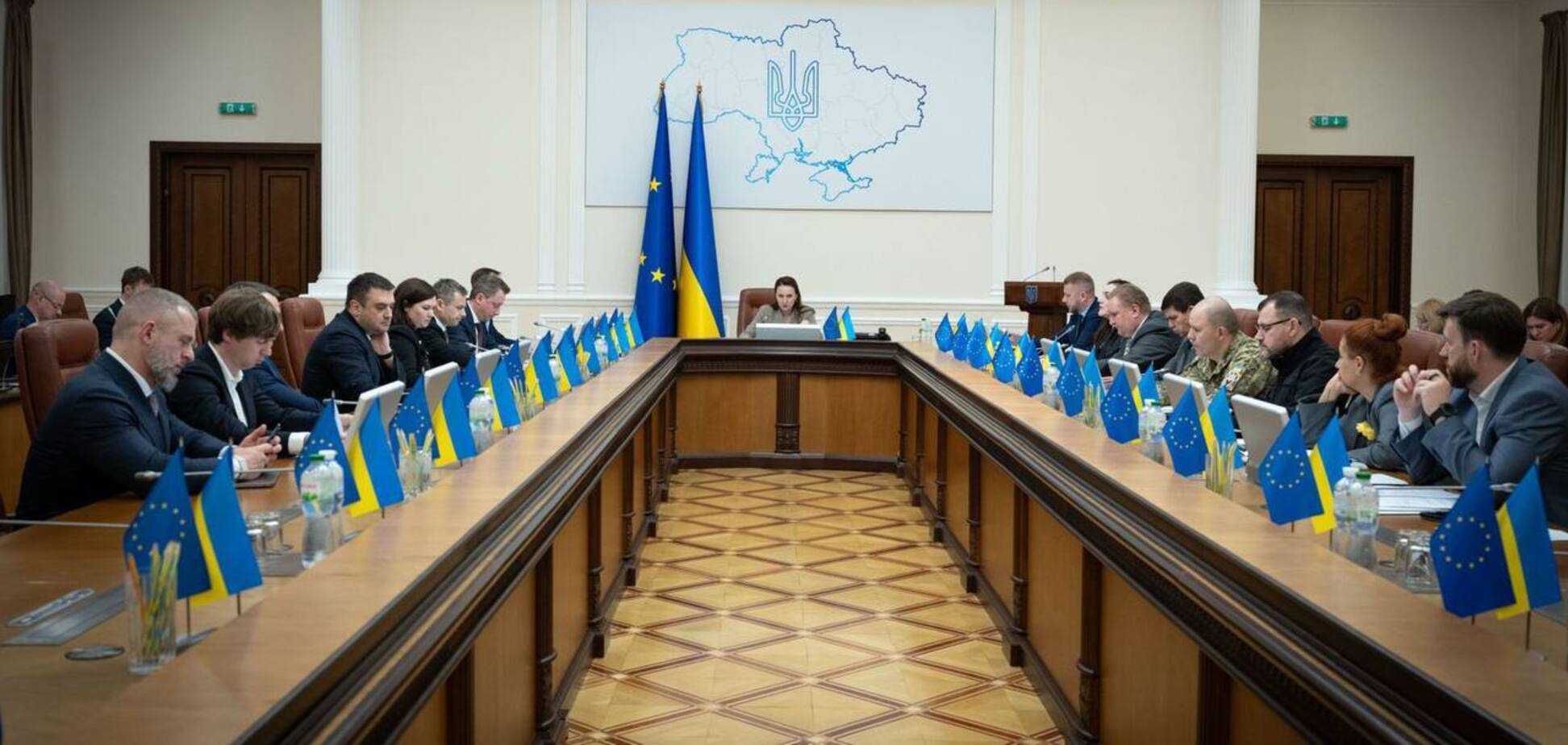Фото до матеріалу: Уряд готує механізми для зупинки боргів на енергоринку