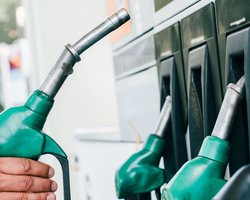 Фото до матеріалу: Подорожчання палива в Україні: що чекає на водіїв після відновлення нафтопроводу «Дружба»