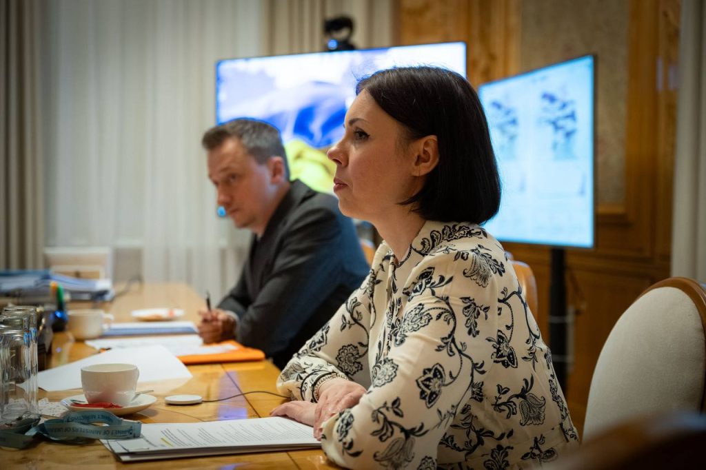 Фото до матеріалу: Програма стажування для людей 50+ стартує в Україні