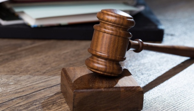 Фото до матеріалу: Судитимуть начальницю Служби у справах дітей Києва за бездіяльність під час катування дитини