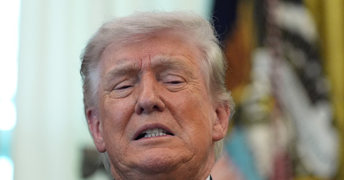 Фото до матеріалу: Трамп звинуватив сина у брехні: що прочитали експерти по губах