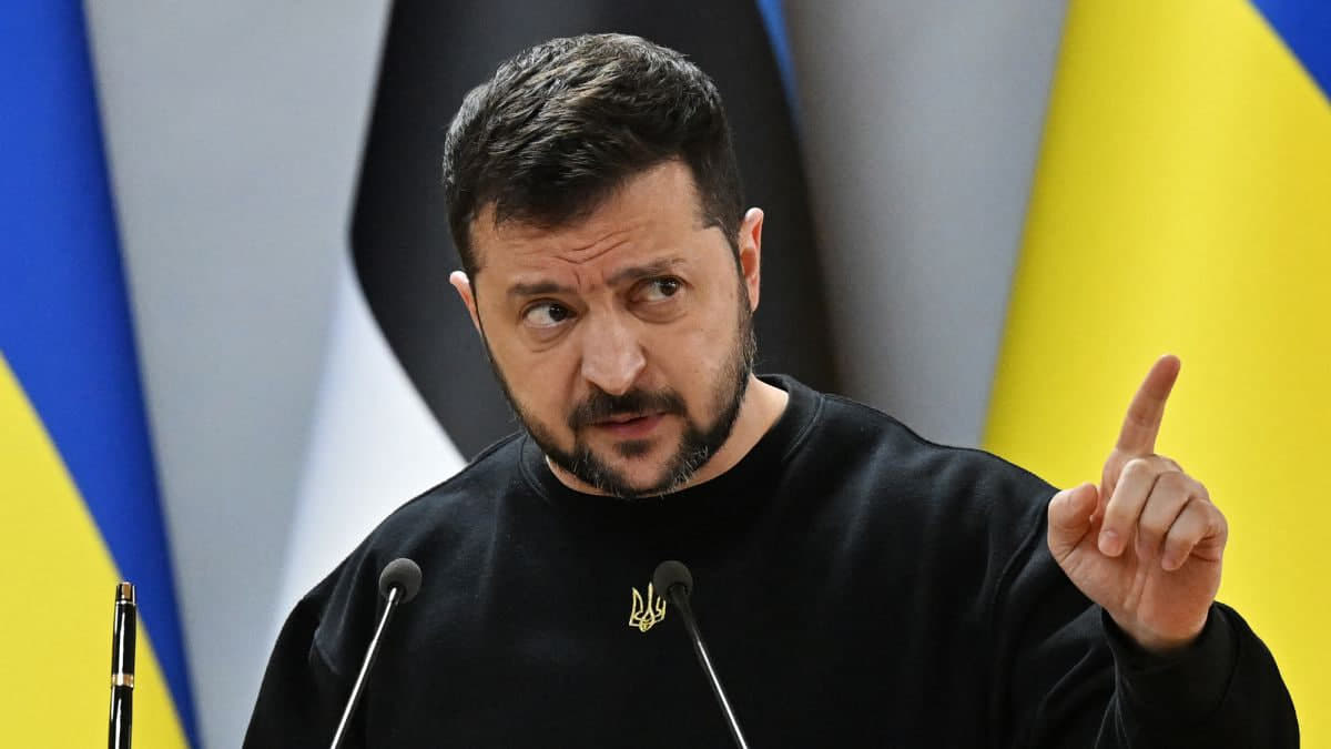Фото до матеріалу: Зеленський прибув до Єревана на саміт Європейської політичної спільноти