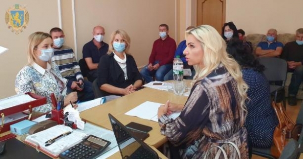 Фото до матеріалу: Для аграріїв Львівщини організовують семінари щодо розвитку сімейних ферм та впровадження земельної реформи
