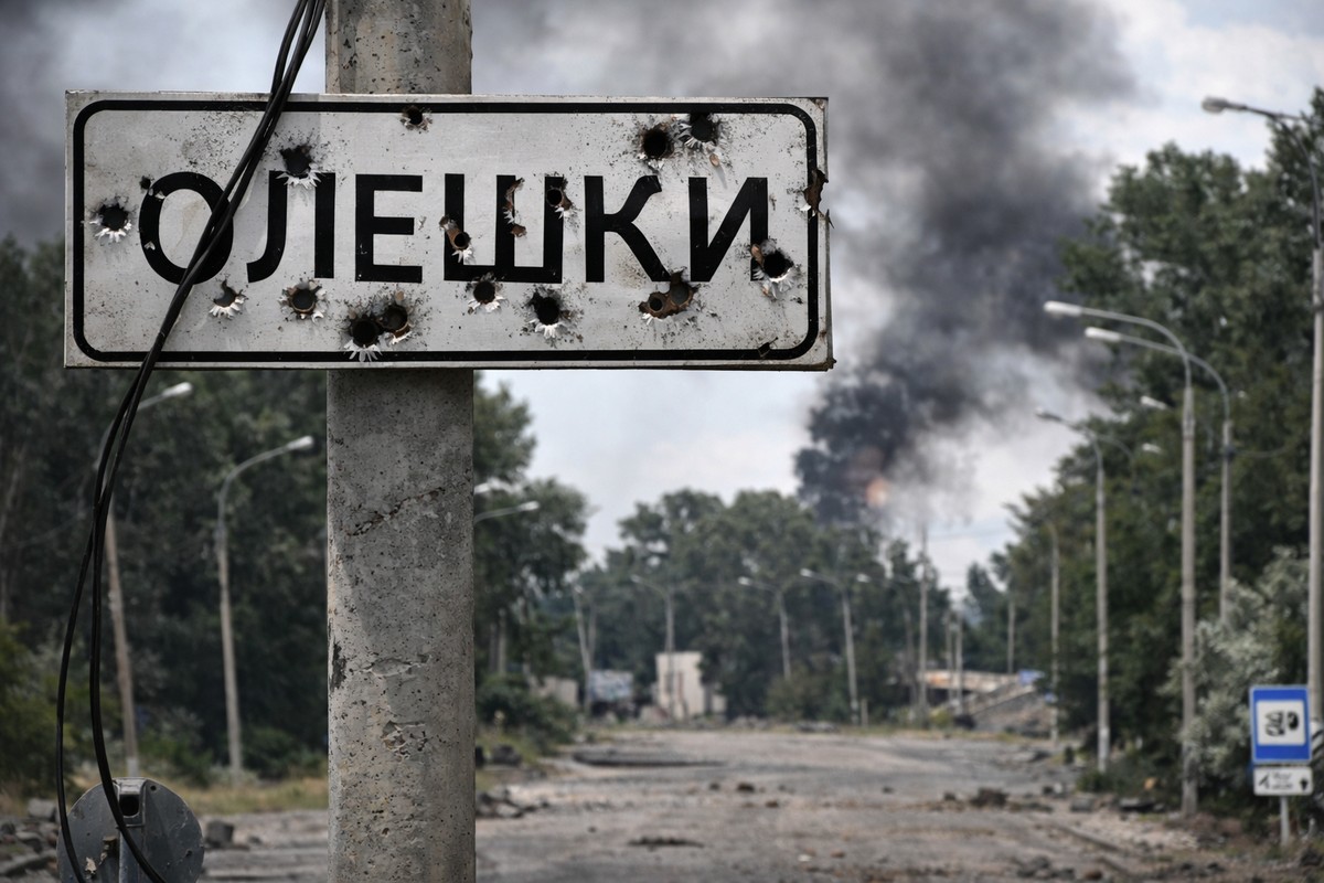 Фото до матеріалу: Україна вимагає гуманітарного коридору для цивільних з окупованих Олешок