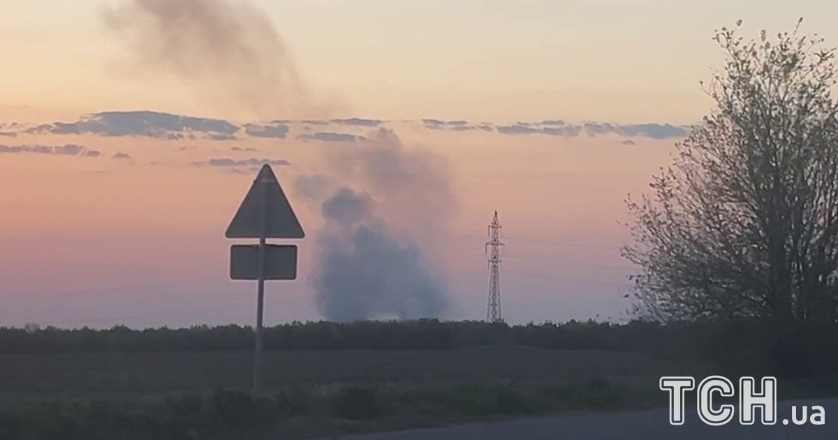 Фото до матеріалу: У Дніпрі після атаки Росії спалахнула пожежа: загиблі та поранені