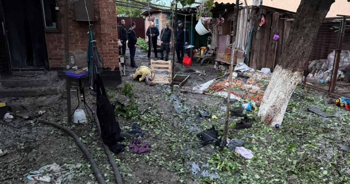 Фото до матеріалу: У Кривому Розі російський удар: дівчинка в реанімації, дві жертви