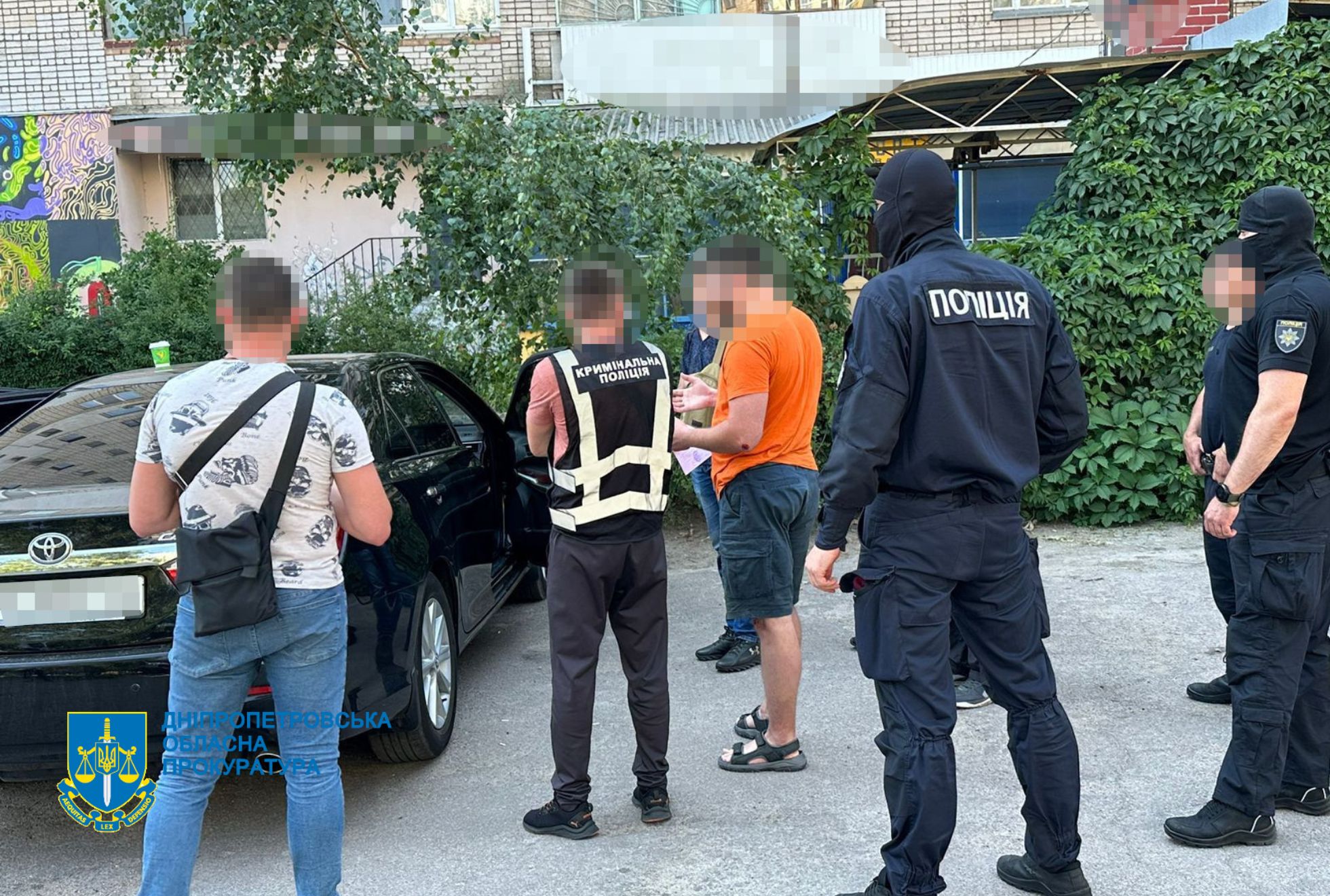 Фото до матеріалу: Військових та волонтерів обманули на 1,3 мільйона в Кам'янському районі