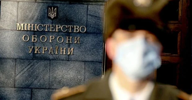 Фото до матеріалу: Міноборони пригрозило відповідальністю за зриви харчування на передовій