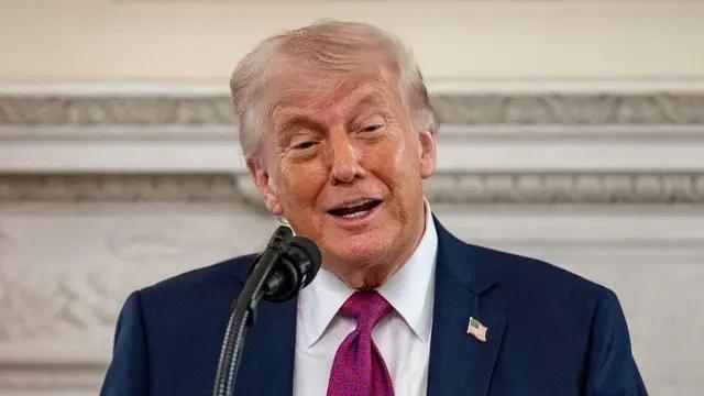 Фото до матеріалу: Рейтинг Трампа впав до 34% на тлі війни з Іраном і зростання цін