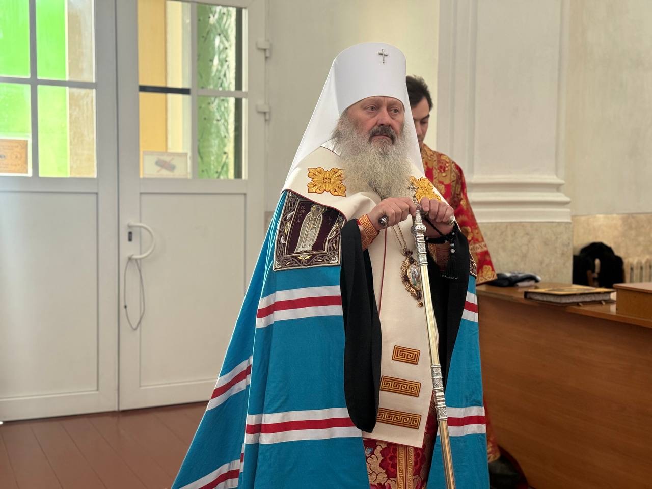 Фото до матеріалу: Митрополит Павло «Паша Мерседес» відвідав монастирі Вінниччини