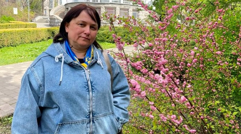 Фото до матеріалу: Вчителька Новокаховського ліцею стала дипломанткою конкурсу за есе про Героя України