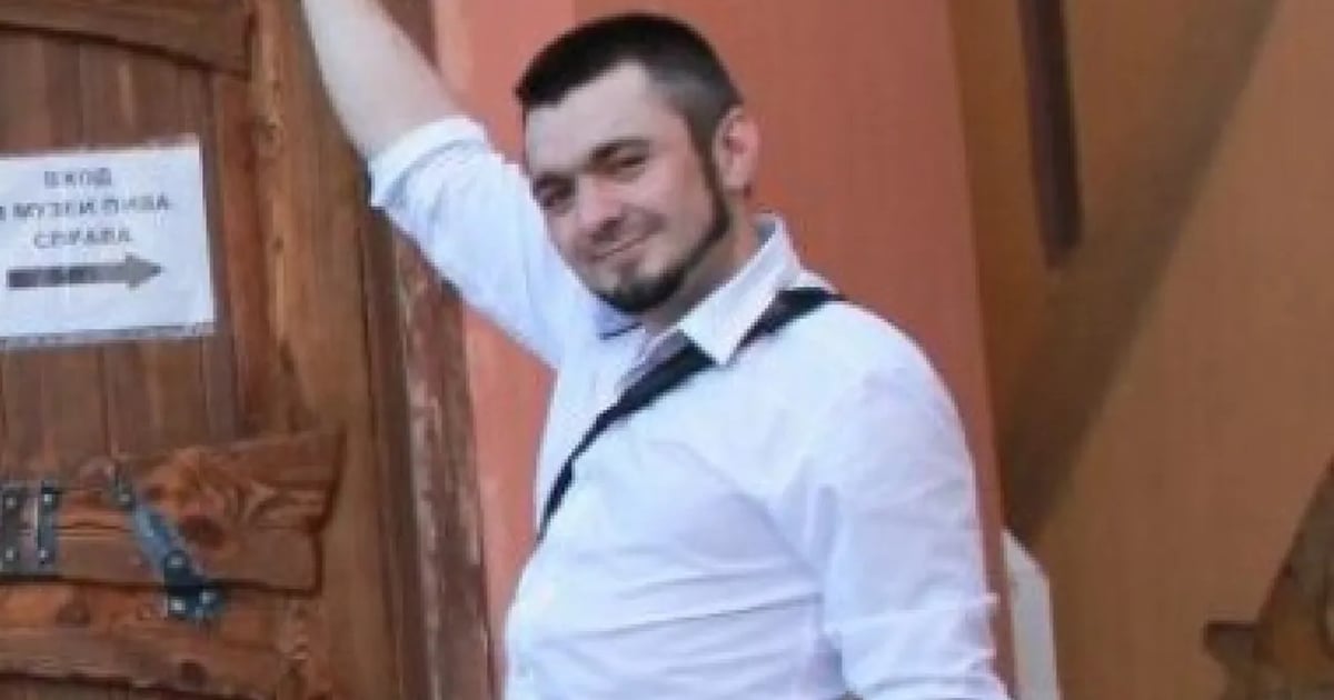 Фото до матеріалу: Художник, який намалював портрет Путіна у вигляді пеніса з георгіївською стрічкою, помер у в'язниці