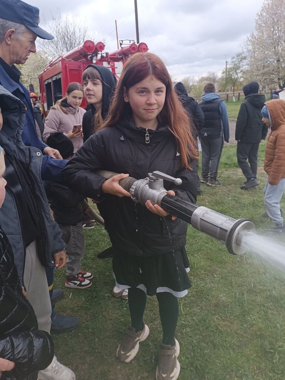 Фото до матеріалу: У Бубнівському ліцеї на Локачинщині провели День цивільного захисту: школярів навчили безпеки