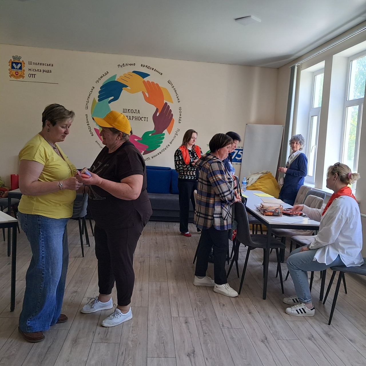 Фото до матеріалу: Жінки Шполянської громади отримали психологічну підтримку та арт-терапію