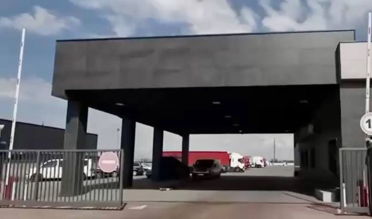 Фото до матеріалу: На трасі Луцьк–Львів виставили на продаж готовий автотранспортний комплекс за $3 млн
