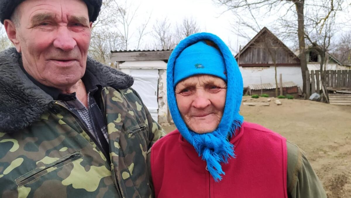 Фото до матеріалу: Віктор Єлізов зі Ступичного: 60 років на землі, 80 років життя і мрія про весілля правнуків