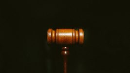 Фото до матеріалу: Співзасновник OpenAI підготував 52-сторінковий документ про брехню Сема Альтмана