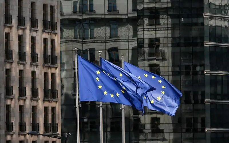 Фото до матеріалу: Рада ЄС затвердила кредит Україні та санкції проти Росії