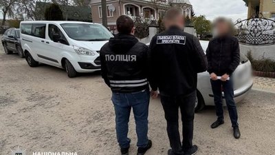 Фото до матеріалу: Судитимуть львів'янина, який вкрав 131 тисячу гривень через чужий телефон