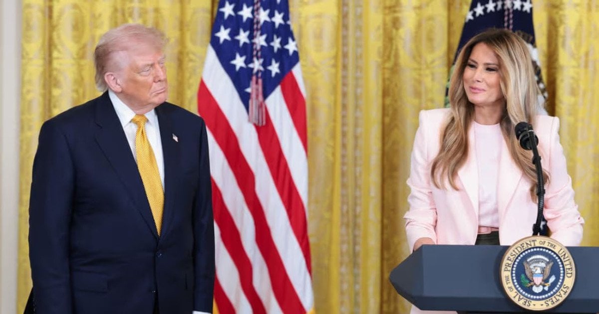 Фото до матеріалу: Трамп прикрасив руки кремом: що коїться зі здоров'ям 79-річного президента США