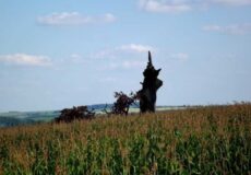 Фото до матеріалу: Кам'янець-Подільський храм: єдиний у світі костел з мінаретом