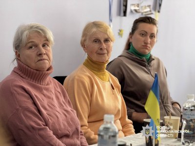 Фото до матеріалу: У Баштанці поліцейська провела інфо-сесію про психічне здоров'я для внутрішньо переміщених осіб