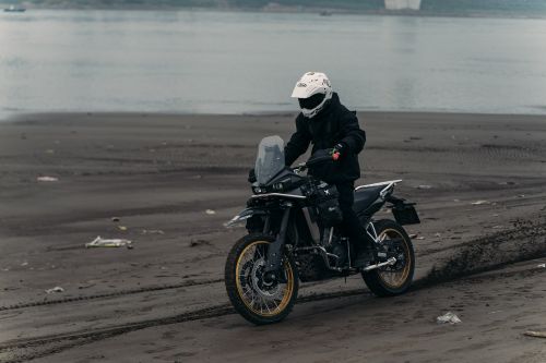 Фото до матеріалу: В Україні новий лідер на ринку мотоциклів: Авто новини від AUTO-Consulting