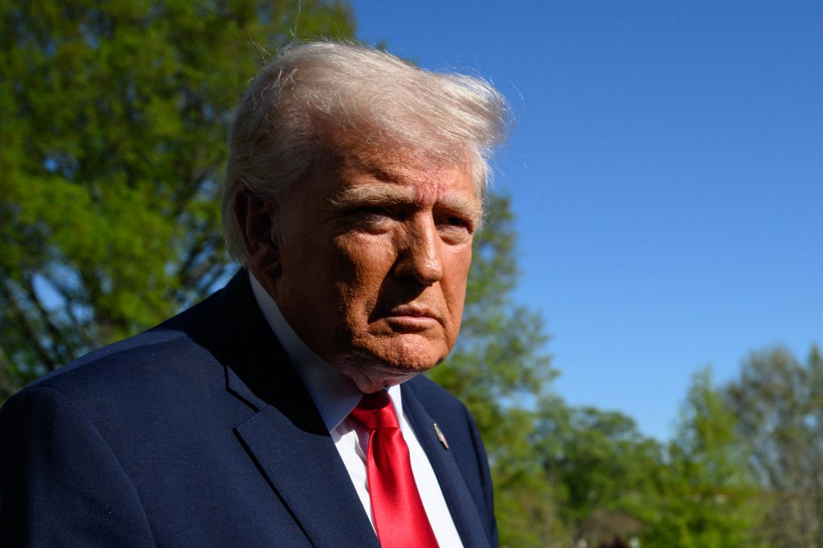Фото до матеріалу: Трамп пропонує відправити делегацію до Москви для переговорів про кінець війни
