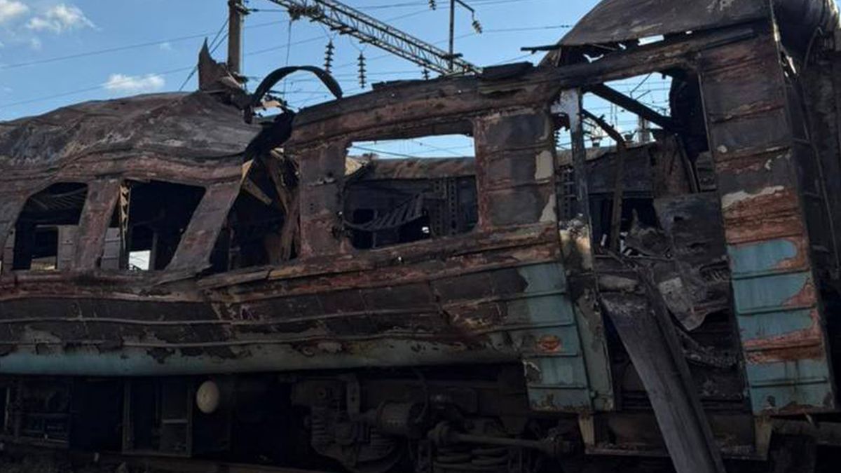 Фото до матеріалу: Укрзалізниця стала однією з основних цілей ворога: є загиблі