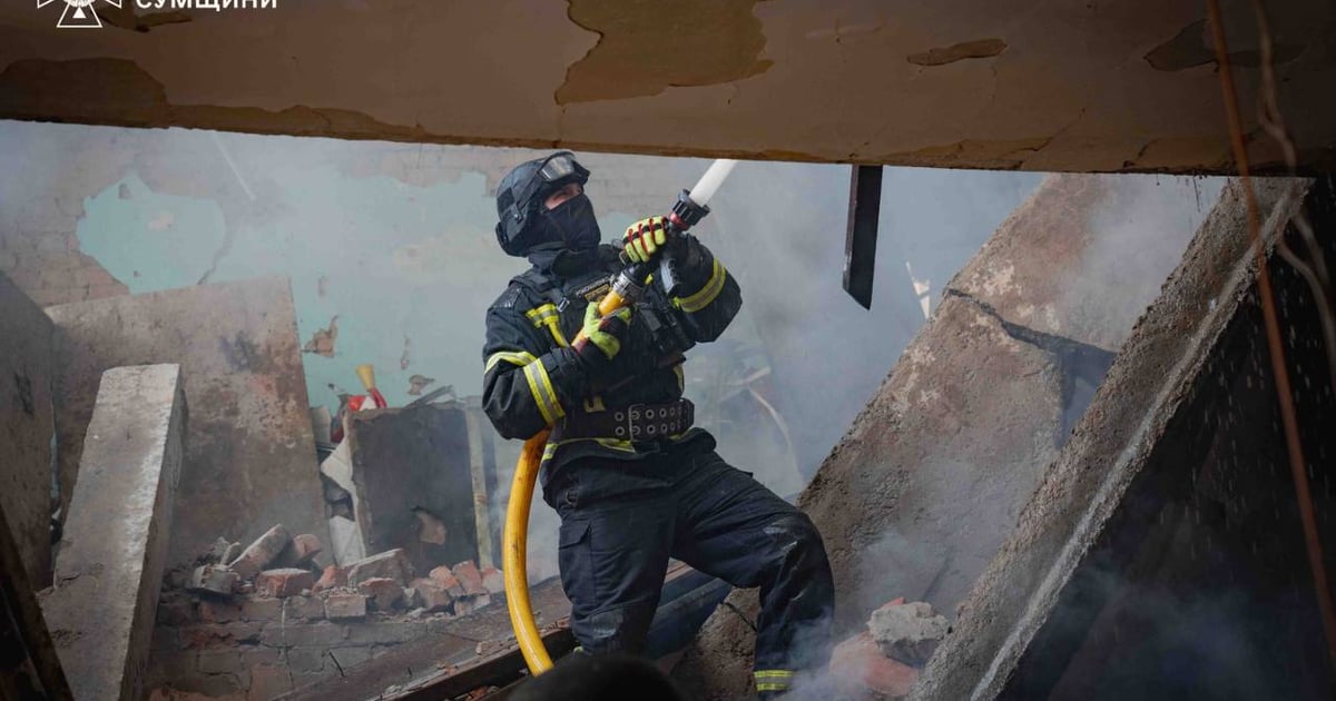 Фото до матеріалу: Росія цілеспрямовано атакує рятувальників ДСНС: 111 загиблих, 550 поранених