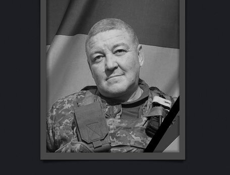 Фото до матеріалу: Кривий Ріг прощається з Анатолієм Трикулем: арселорівець загинув під Бахмутом