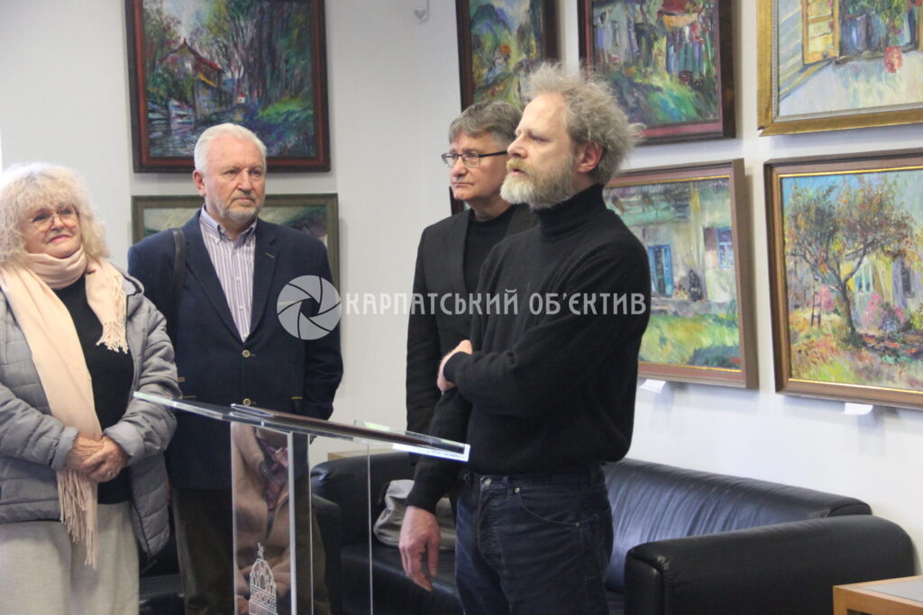 Фото до матеріалу: У Генеральному консульстві Угорщини відкрили виставку пам'яті художника Петра Шолтеса