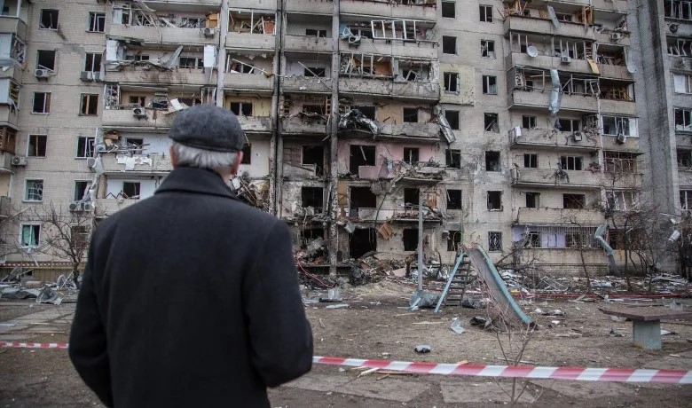 Фото до матеріалу: Офіс генпрокурора: понад 17,4 тисячі цивільних загинули від російських ударів