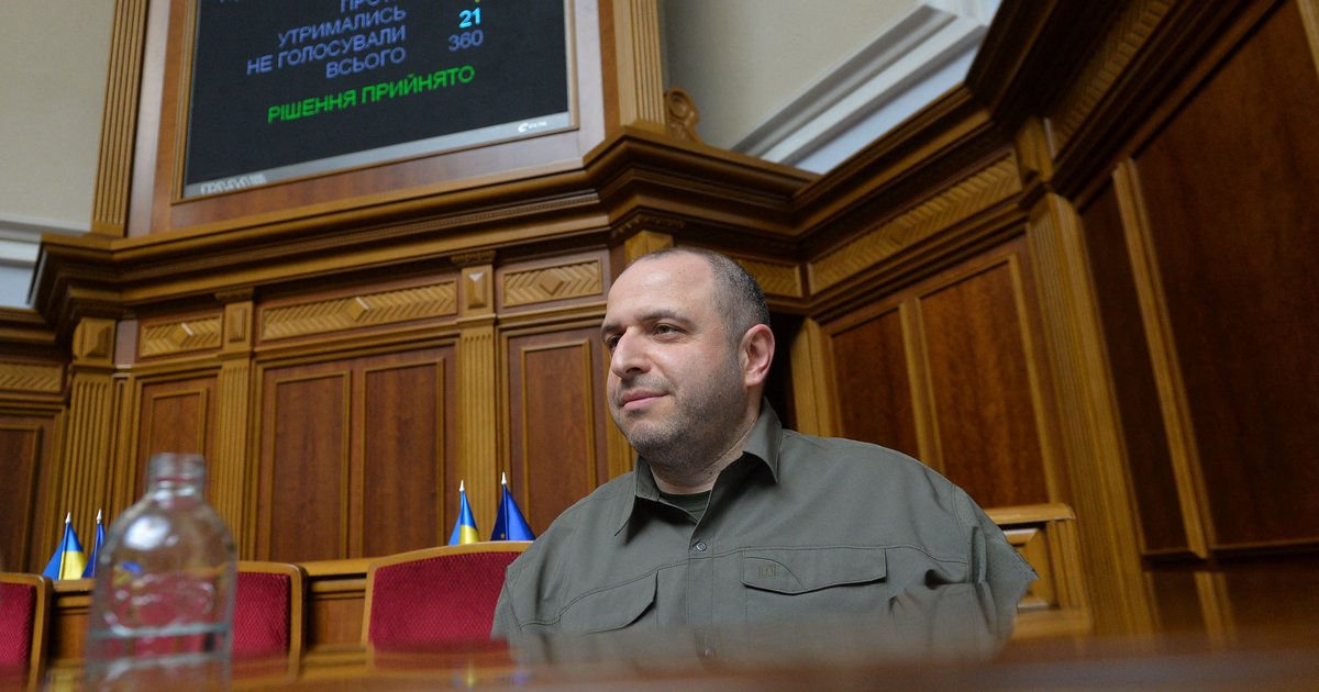 Фото до матеріалу: Рустем Умєров у Раді: не політизувати допит у справі «Міндічгейту»