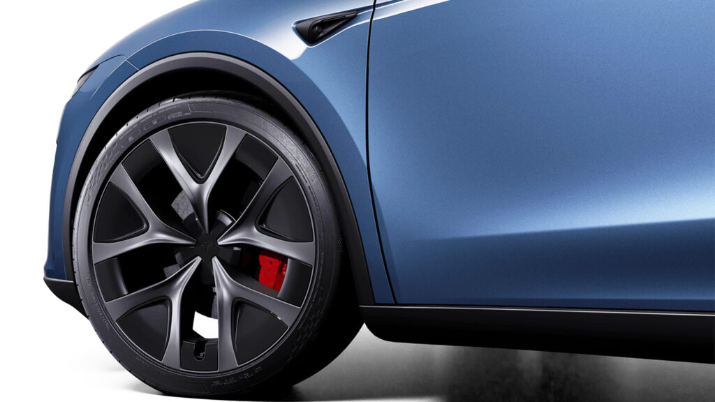 Фото до матеріалу: Оригінальний заголовок: “Tesla’s Best Color Returns From The Model S Grave, Free On One Trim Only” (переклад: “Найкращий колір Tesla повертається з могили Model S, безкоштовно лише на одній комплектац