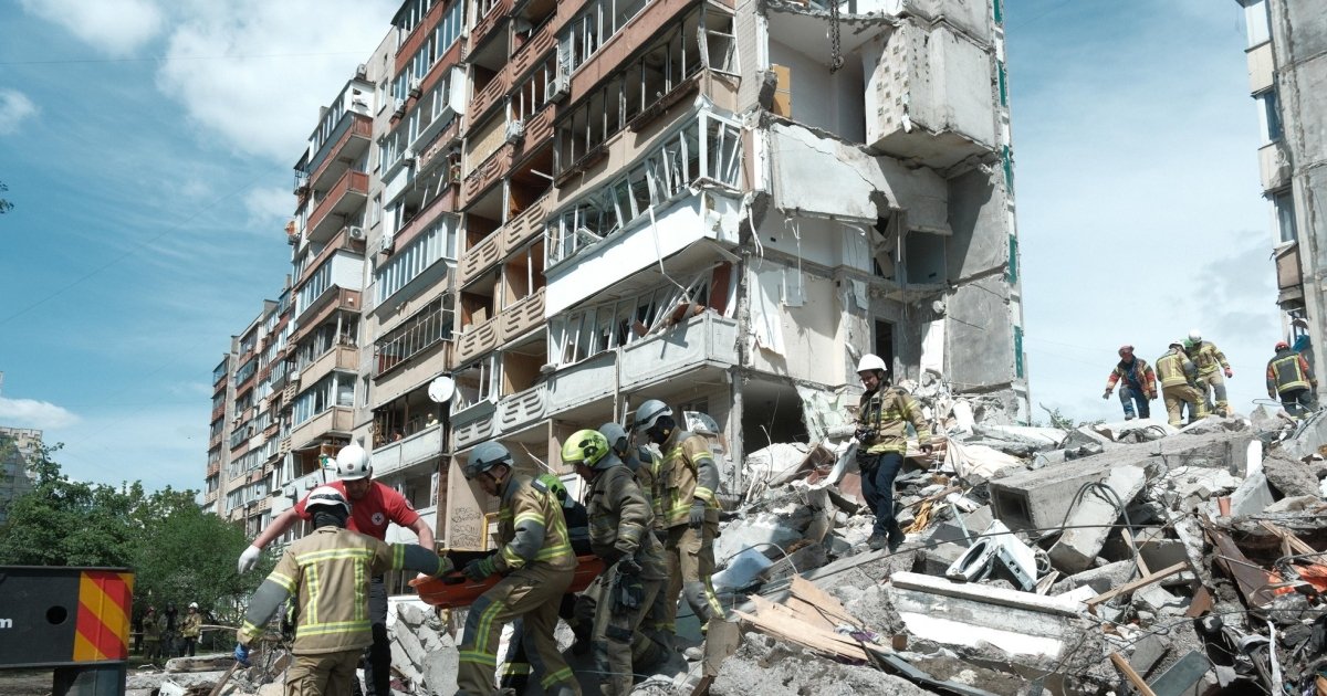 Фото до матеріалу: У Києві кількість загиблих від атаки зросла до семи