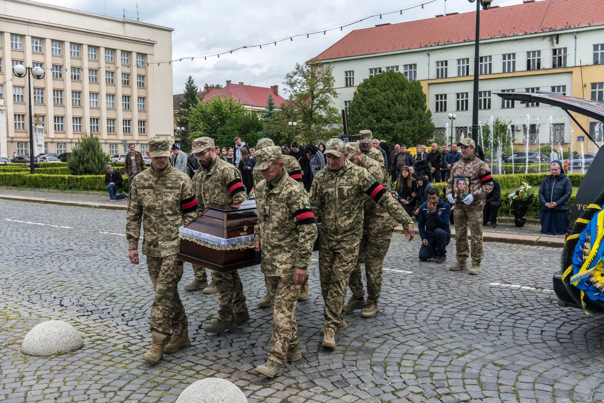 Фото до матеріалу: Чому Закарпаття залишається оазисом спокою: як війна обійшла західний регіон