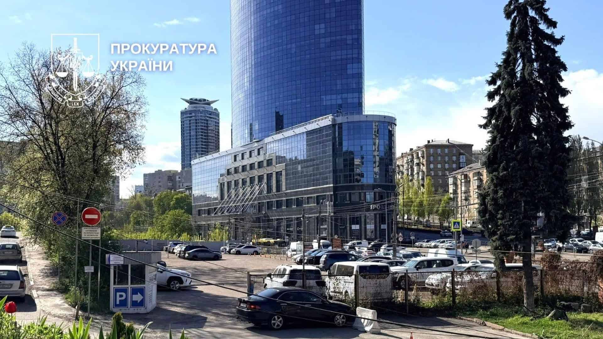 Фото до матеріалу: Прокуратура оскаржує забудову Олександрівської лікарні в Києві