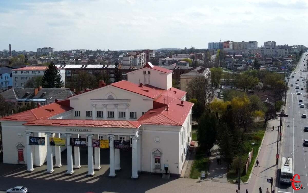 Фото до матеріалу: У Хмельницькому збільшено мережу станцій моніторингу якості повітря