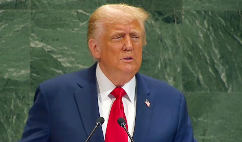 Фото до матеріалу: Трамп вводить 25% мита на авто з ЄС: що це означає для України
