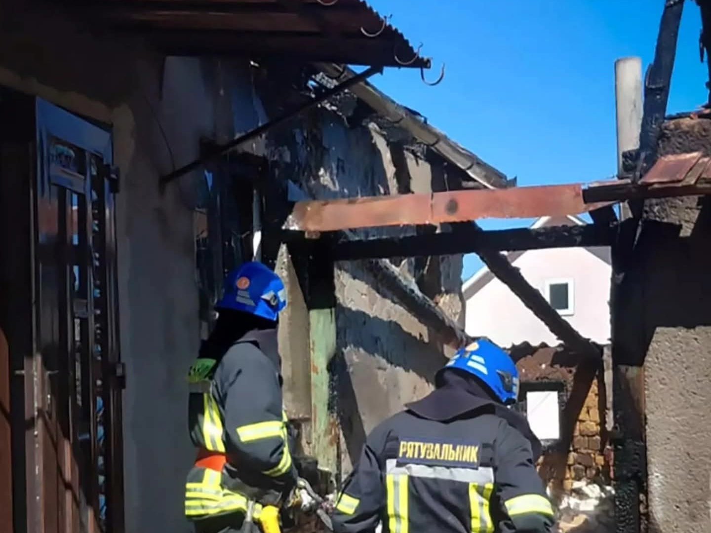 Фото до матеріалу: Трагедія на Ужгородщині: у селі Ворочово загинув господар будинку під час пожежі
